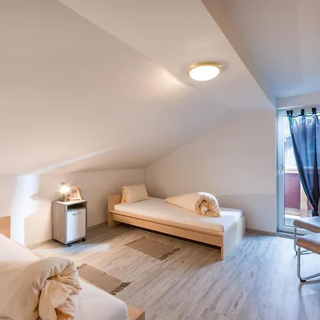 Holiday home Alpen Apart Fuegen